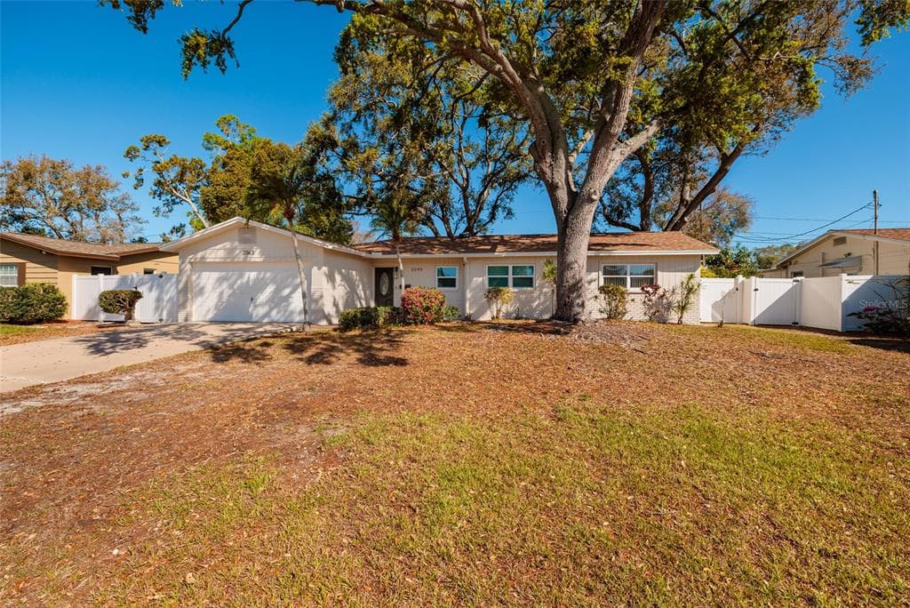 2045 66TH AVENUE, Street PETERSBURG, FL 33712 photo 2