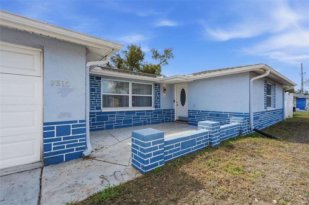 7510 JUDITH Crescent, PORT RICHEY, FL 34668 photo 4