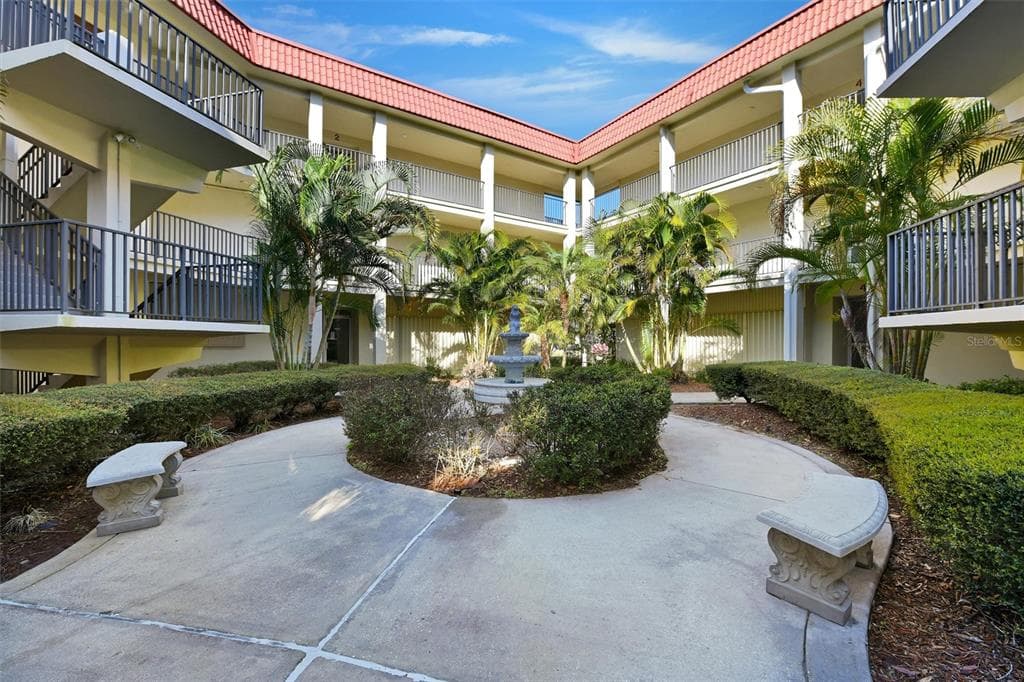 2700 BAYSHORE Boulevard Unit 4111, DUNEDIN, FL 34698