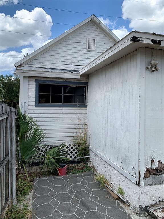 1921 5TH Avenue, TAMPA, FL 33605 photo 2