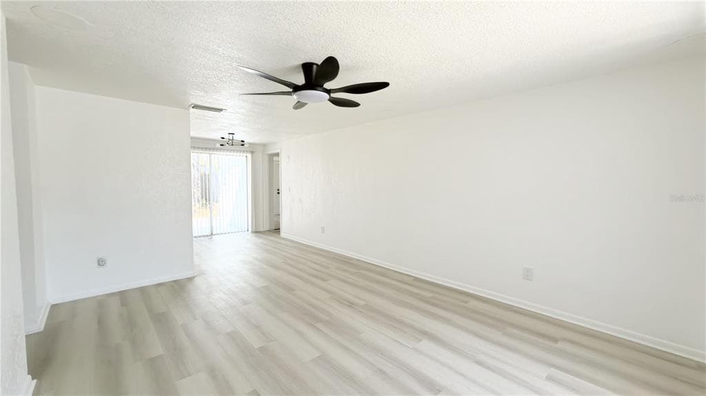 3602 TAMARIX DRIVE, TAMPA, FL 33619 photo 3