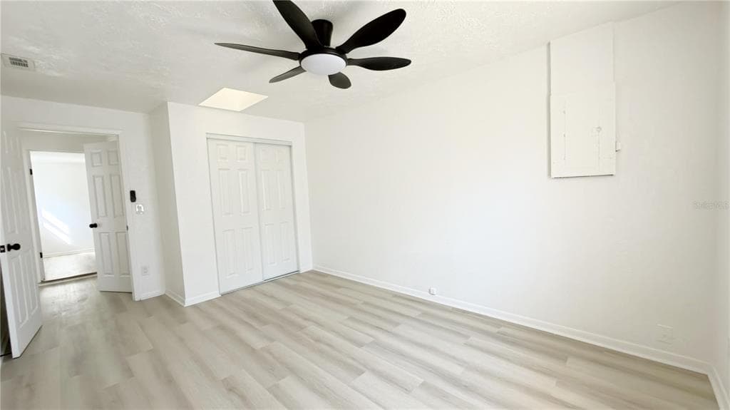 3602 TAMARIX DRIVE, TAMPA, FL 33619 photo 5