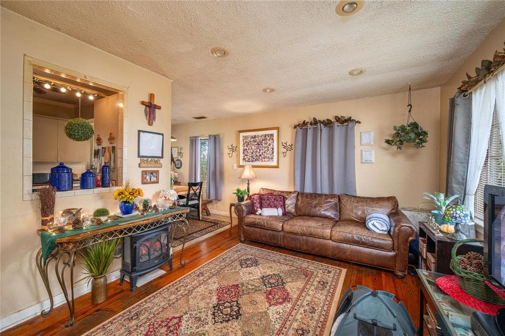 711 VA AVENUE, TAMPA, FL 33603 photo 4