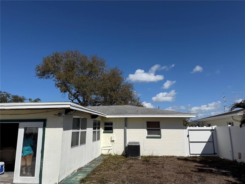 4736 11TH AVENUE, Street PETERSBURG, FL 33713 photo 4