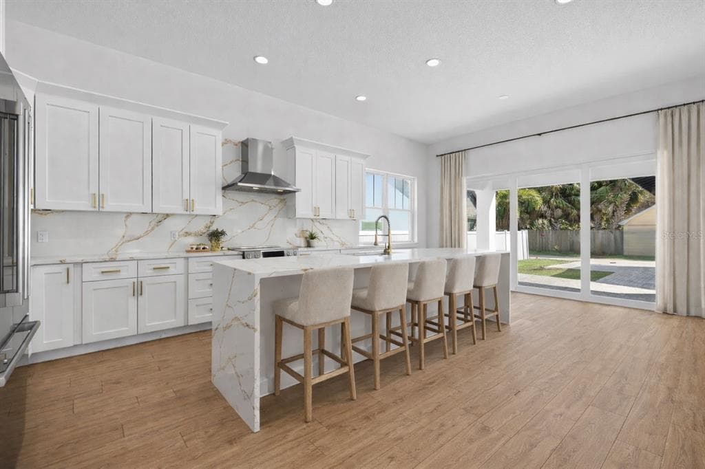 842 30TH AVENUE, ST PETERSBURG, FL, 33704 photo 3