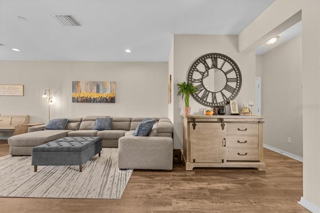 30089 SOUTHWELL LANE, WESLEY CHAPEL, FL, 33543 photo 4