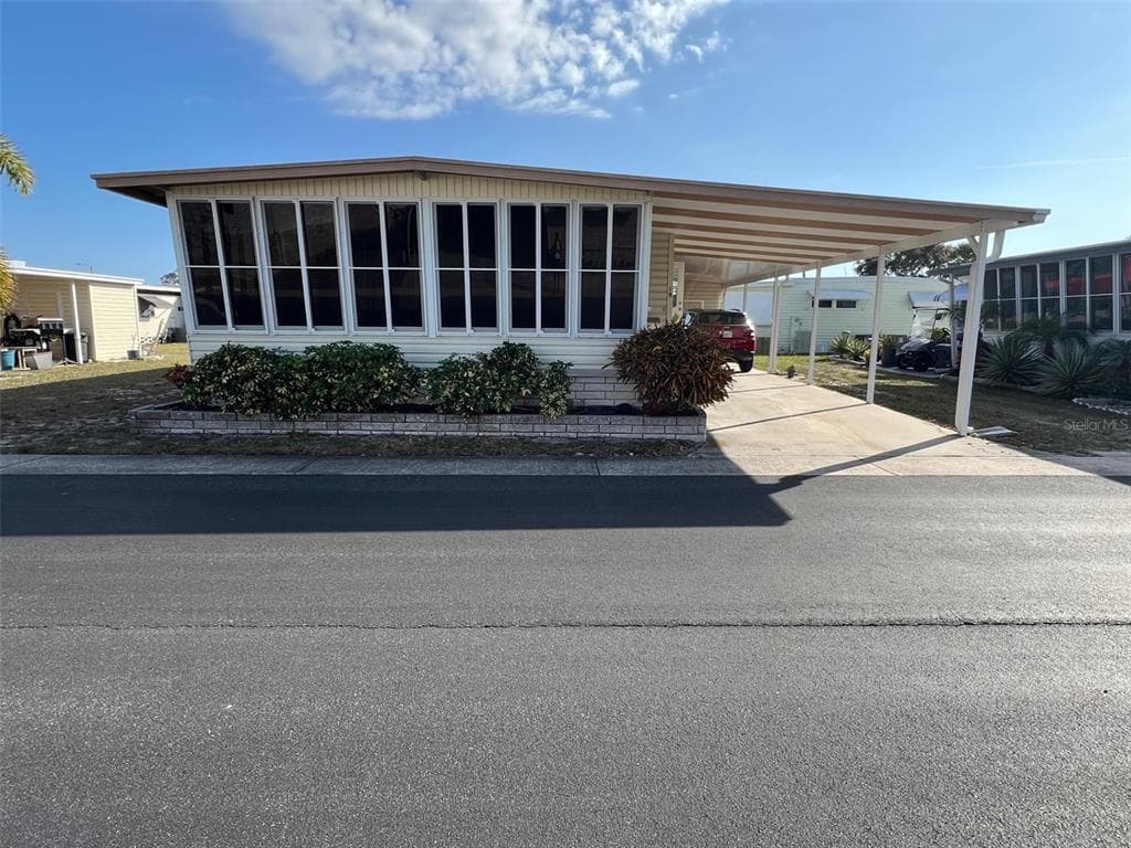 19 PINDO PALM STREET, LARGO, FL 33770 photo 2