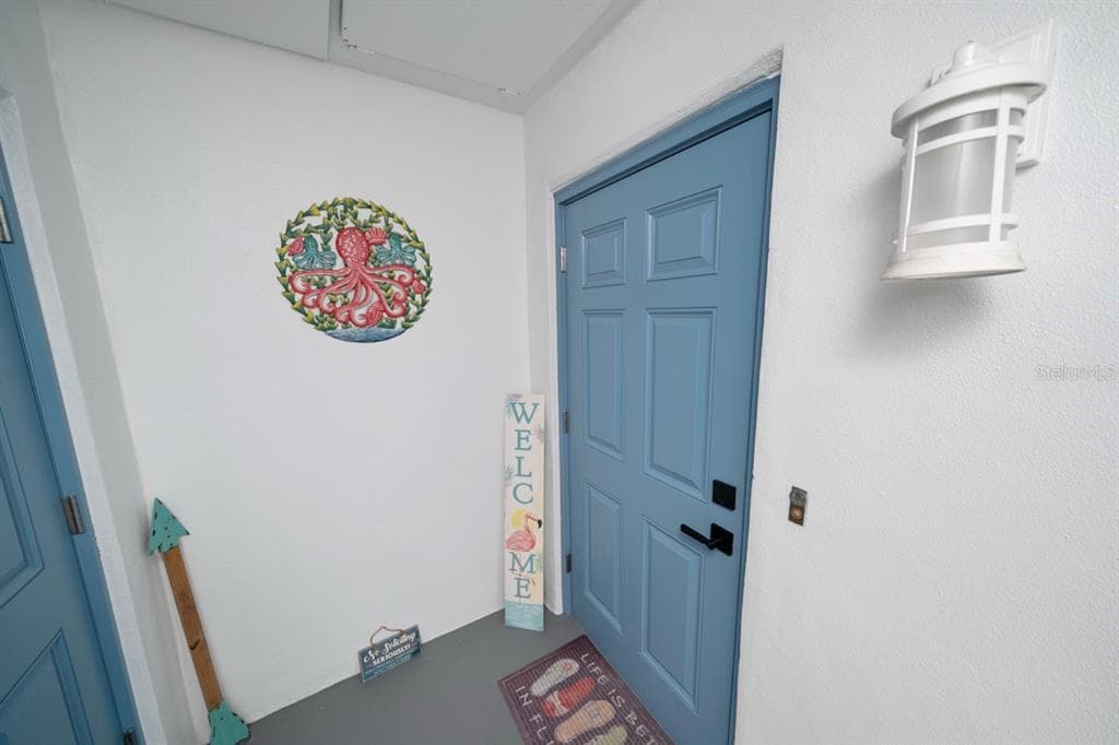 595 WESTWINDS DRIVE, PALM HARBOR, FL, 34683 photo 4