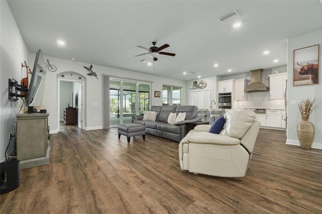 1509 RIVER Circle, TARPON SPRINGS, FL 34689 photo 5