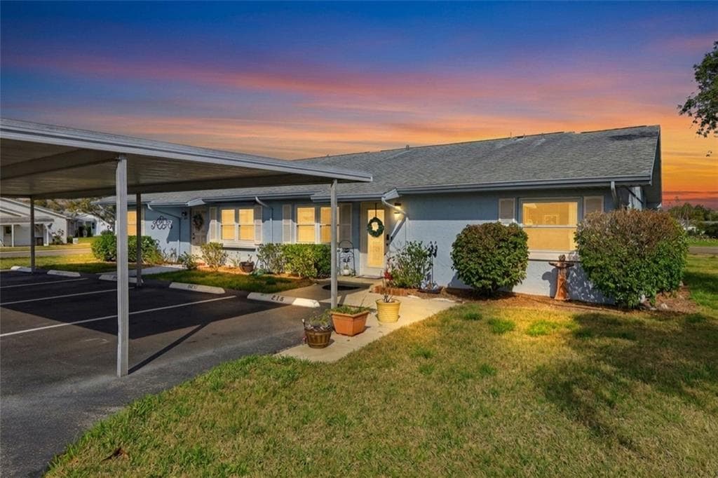 216 GLOUCESTER Boulevard Unit 216, SUN CITY CENTER, FL 33573