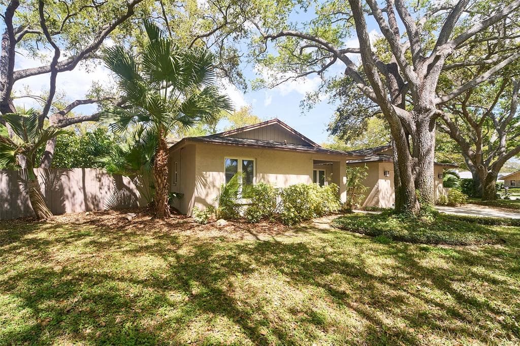 2262 WILLOWBROOK Drive, CLEARWATER, FL 33764 photo 5