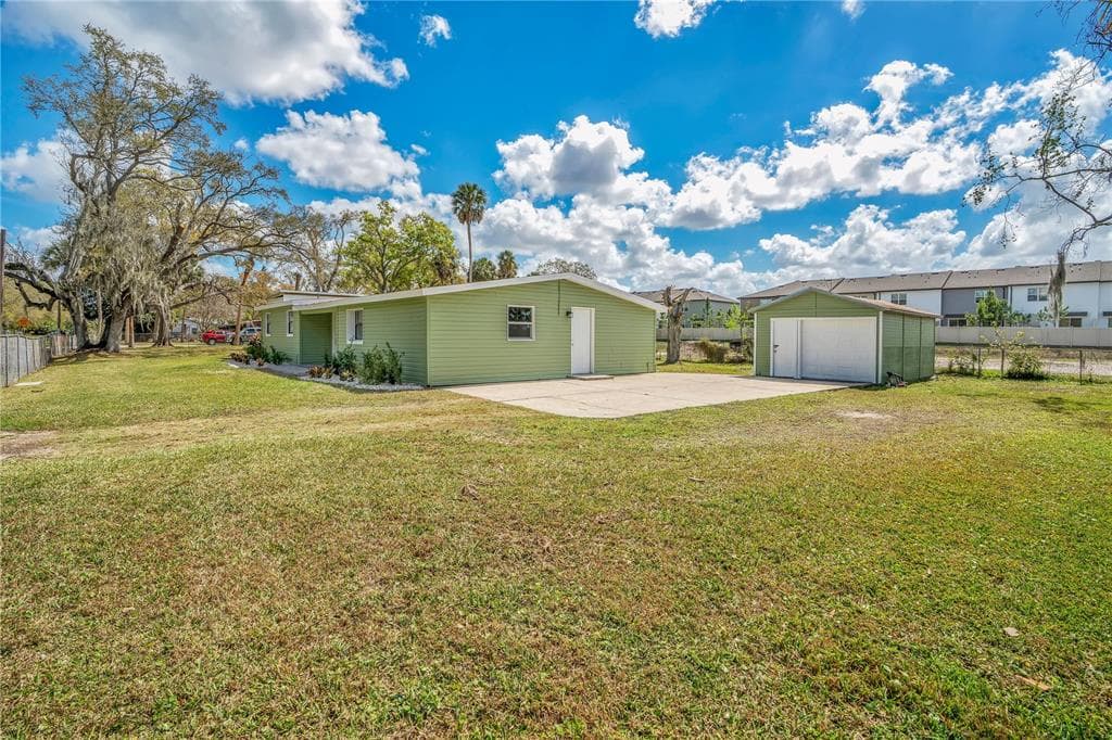 6211 FLORENCE Street, GIBSONTON, FL 33534 photo 4