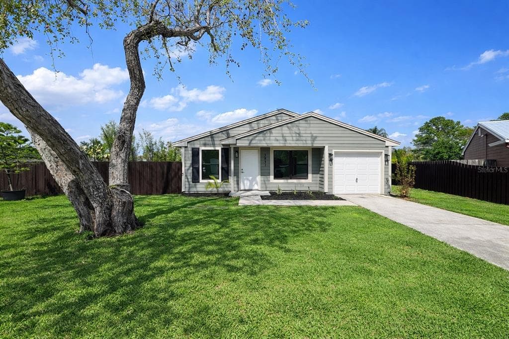 3832 PEBBLE COURT, PALM HARBOR, FL 34684