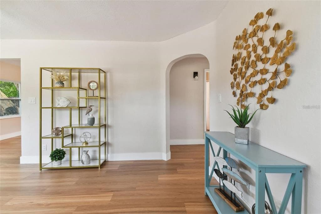 1826 30TH Street, Street PETERSBURG, FL 33712 photo 2