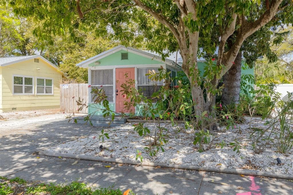 5117 TANGERINE AVENUE, GULFPORT, FL 33707 photo 2