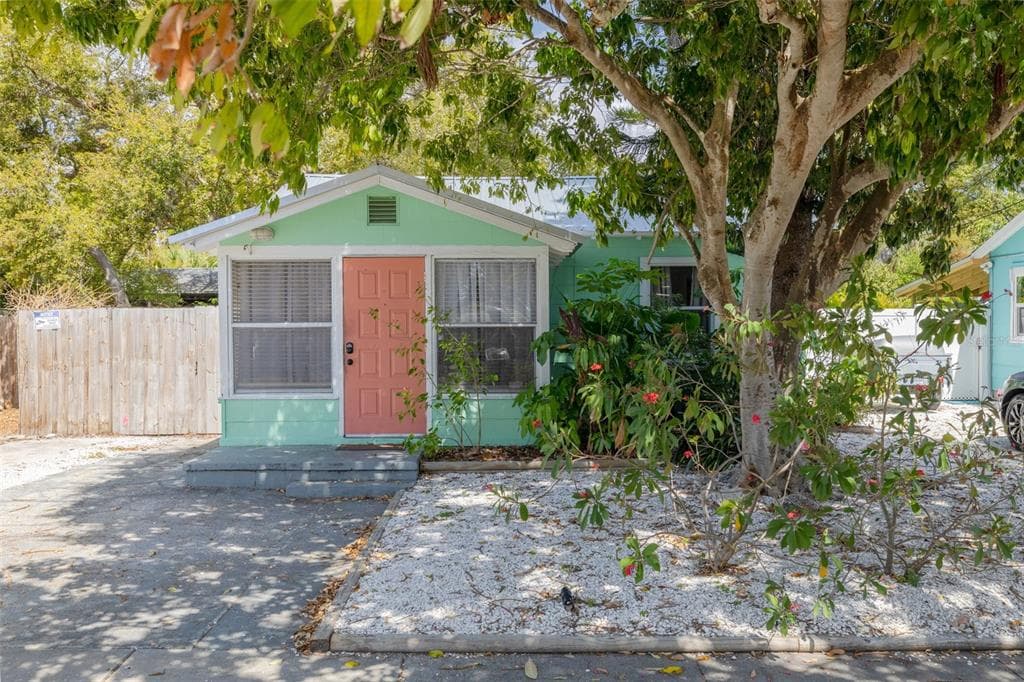 5117 TANGERINE AVENUE, GULFPORT, FL 33707 photo 3