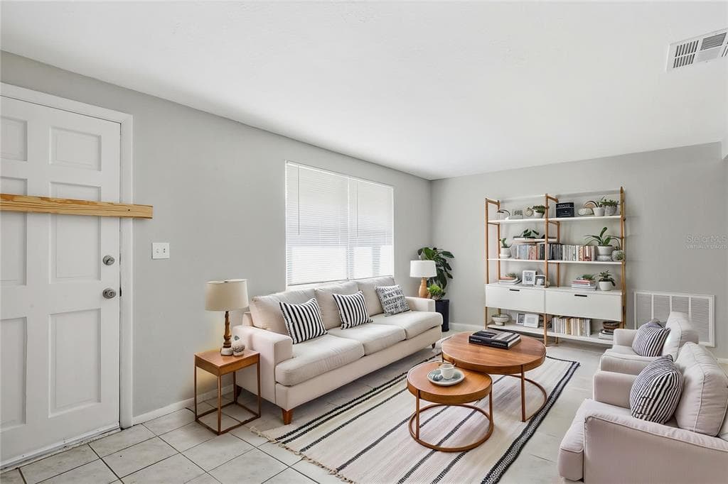 4325 NEWBURY Drive, NEW PORT RICHEY, FL 34652 photo 2