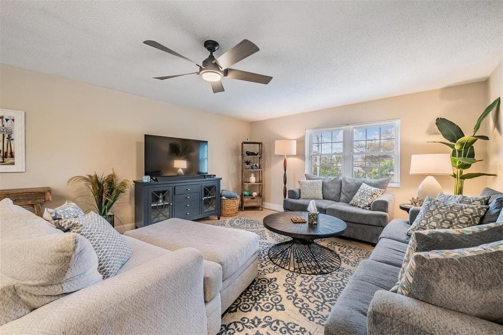 1706 BELLEAIR FOREST DRIVE, Unit# 220, BELLEAIR, FL, 33756 photo 5