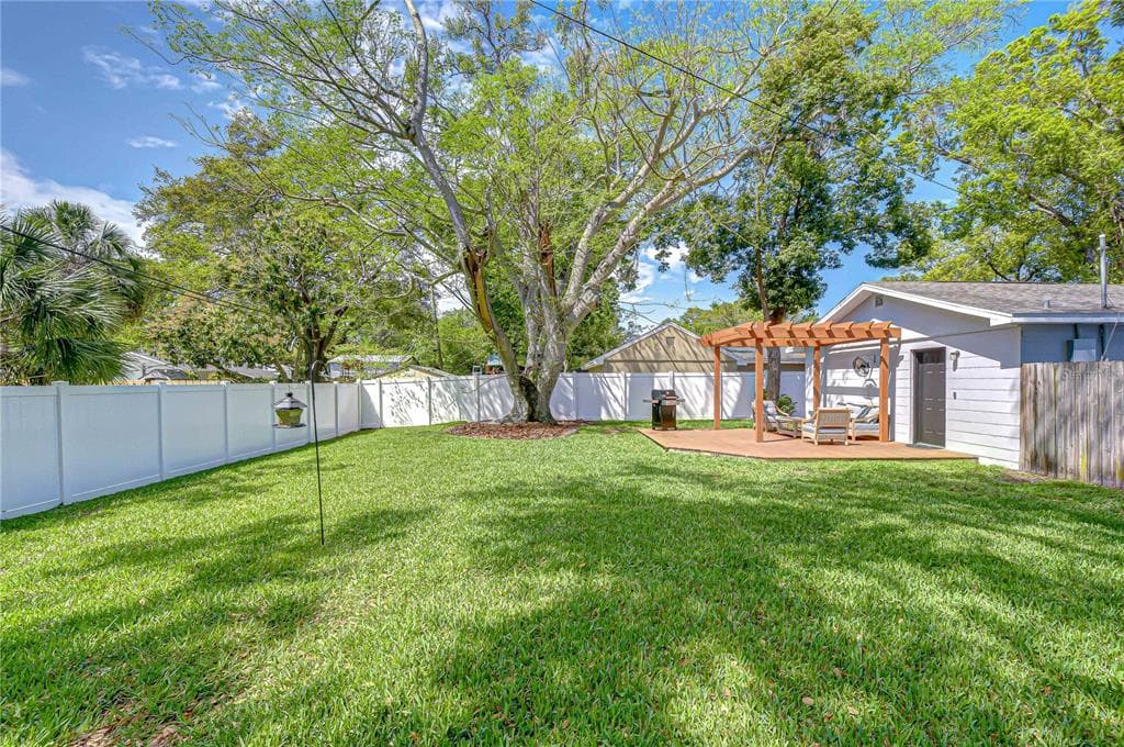 4712 TAMBAY AVENUE, TAMPA, FL, 33611 photo 2