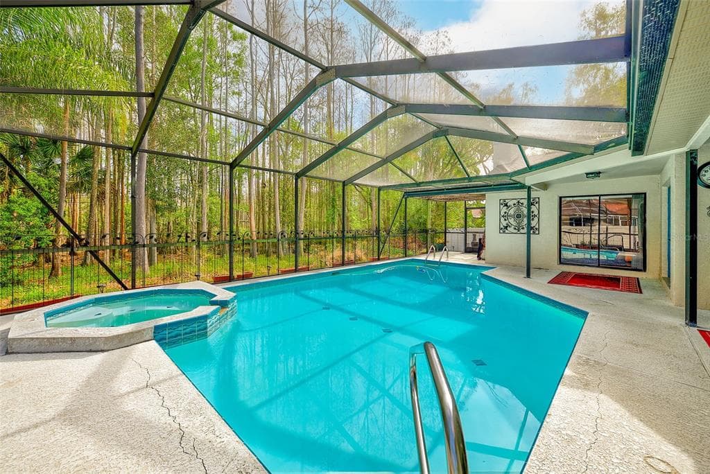 9743 HERMOSILLO Drive, NEW PORT RICHEY, FL 34655 photo 2