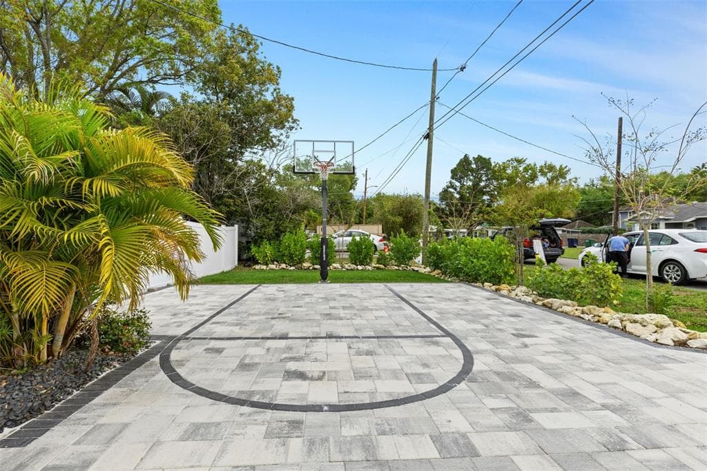 2905 LEILA AVENUE, TAMPA, FL, 33611 photo 4