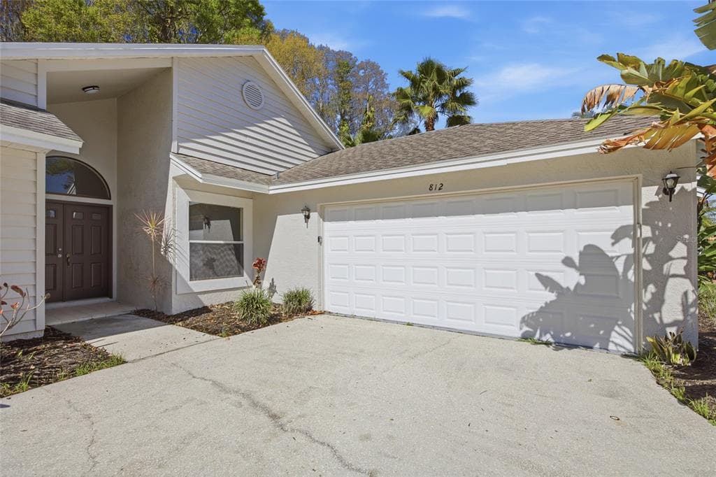 812 CRESTRIDGE DRIVE, TARPON SPRINGS, FL, 34688 photo 2