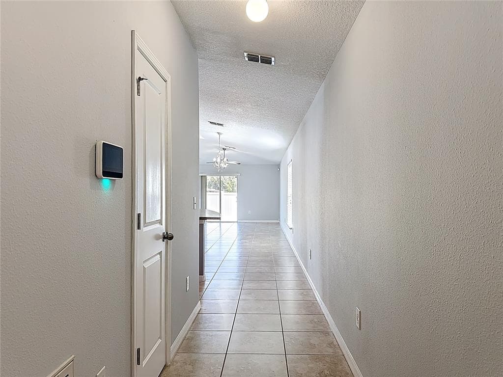 349 CASCADE BEND Drive, RUSKIN, FL 33570 photo 5