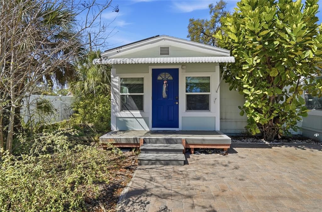 2719 52ND Street, GULFPORT, FL 33707 photo 3