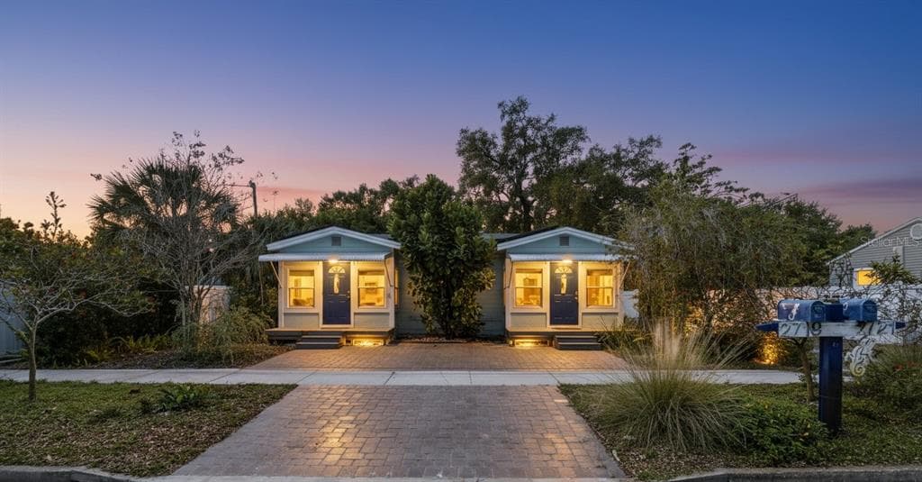 2719 52ND Street, GULFPORT, FL 33707