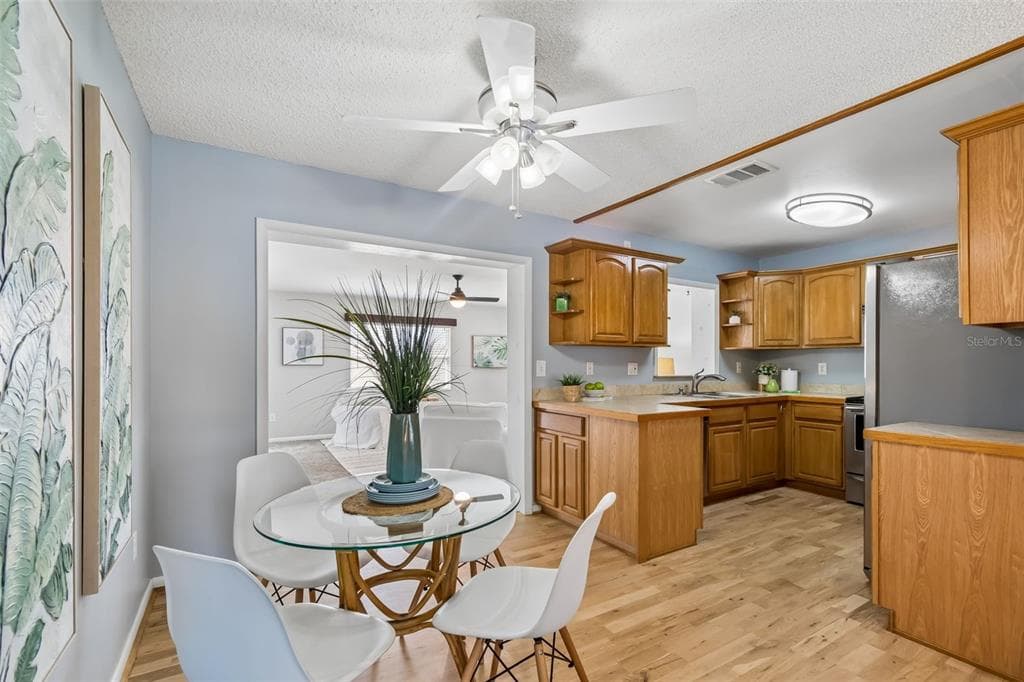 541 5TH STREET, LARGO, FL, 33771 photo 5