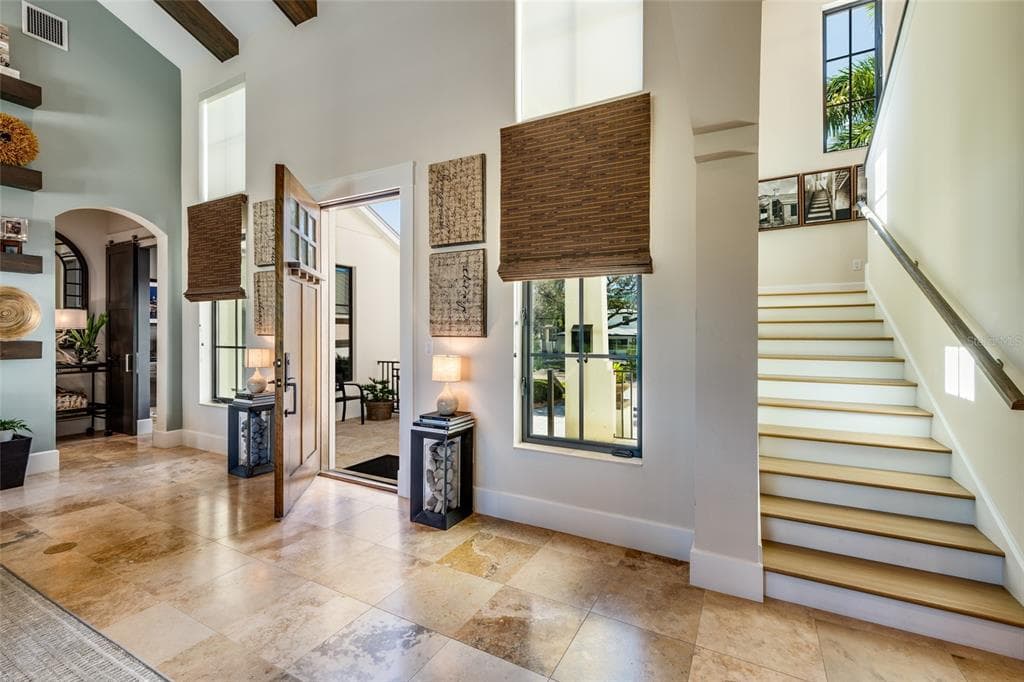 125 ALMEDO WAY WAY, ST PETERSBURG, FL, 33704 photo 5