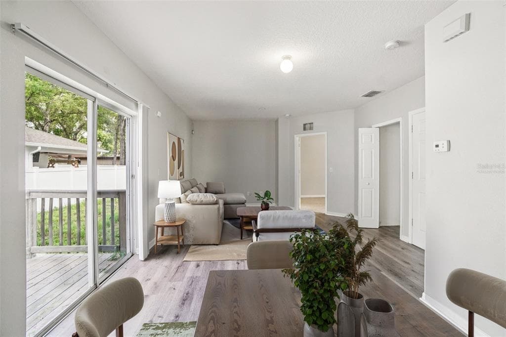 2420 IDA Street, TAMPA, FL 33610 photo 4