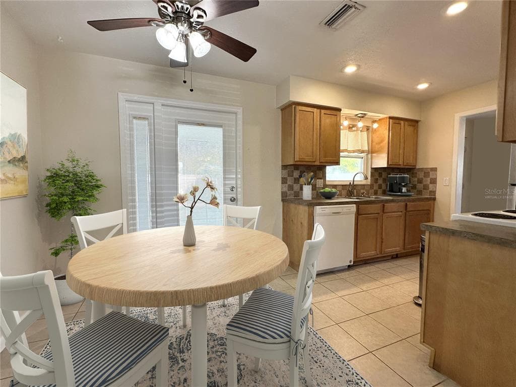 5519 17TH Avenue, Street PETERSBURG, FL 33710 photo 5