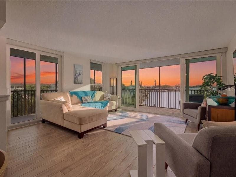 1848 SHORE DRIVE, Unit# 301, SOUTH PASADENA, FL, 33707 photo 2