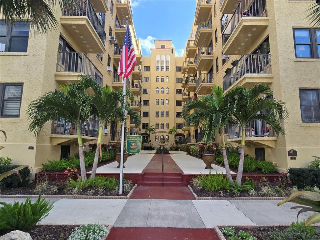 130 4TH Avenue Unit 615, Street PETERSBURG, FL 33701