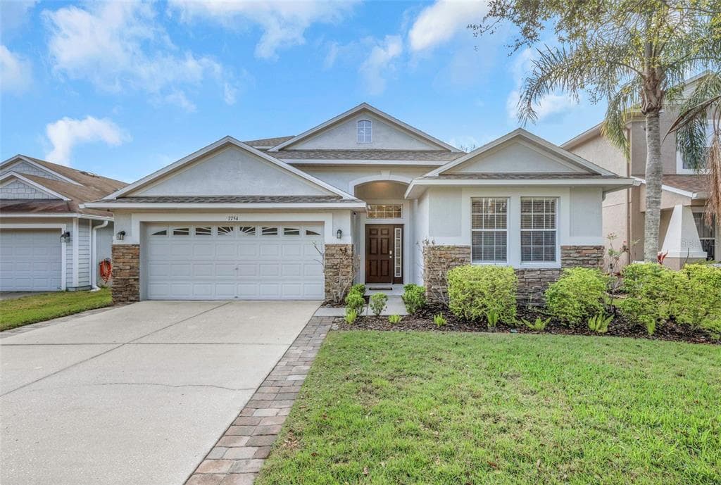 7754 STONELEIGH DRIVE, LAND O LAKES, FL, 34637