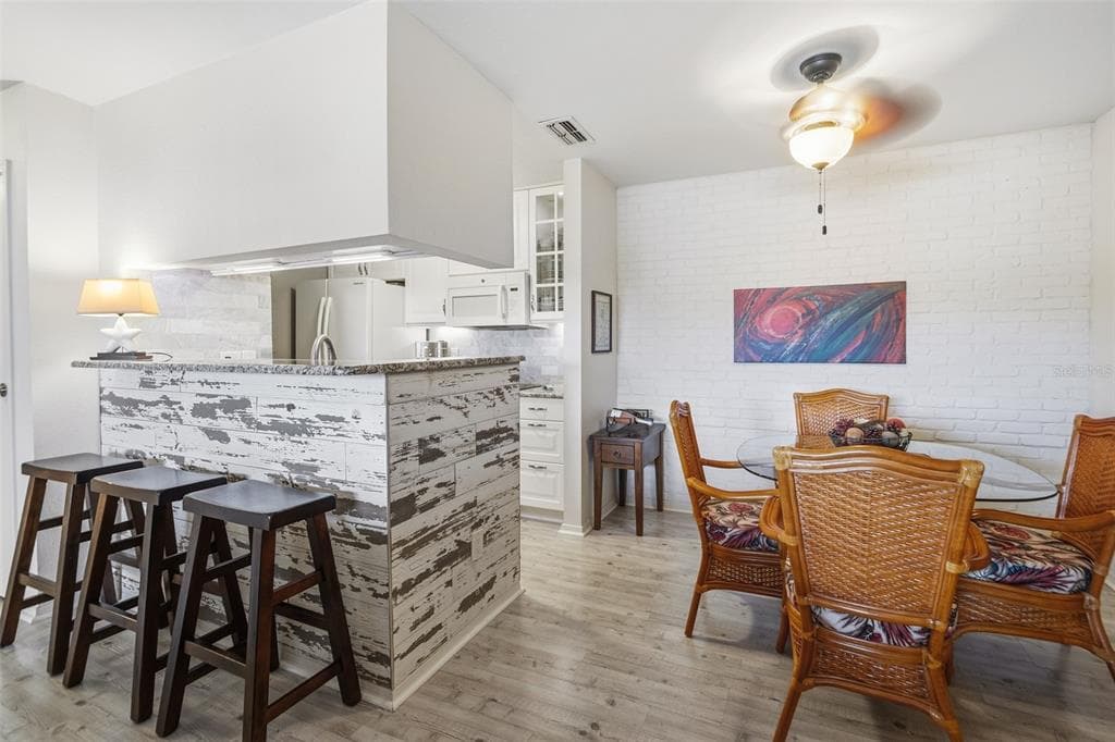 1400 GANDY BOULEVARD, Unit# 113, ST PETERSBURG, FL, 33702 photo 4