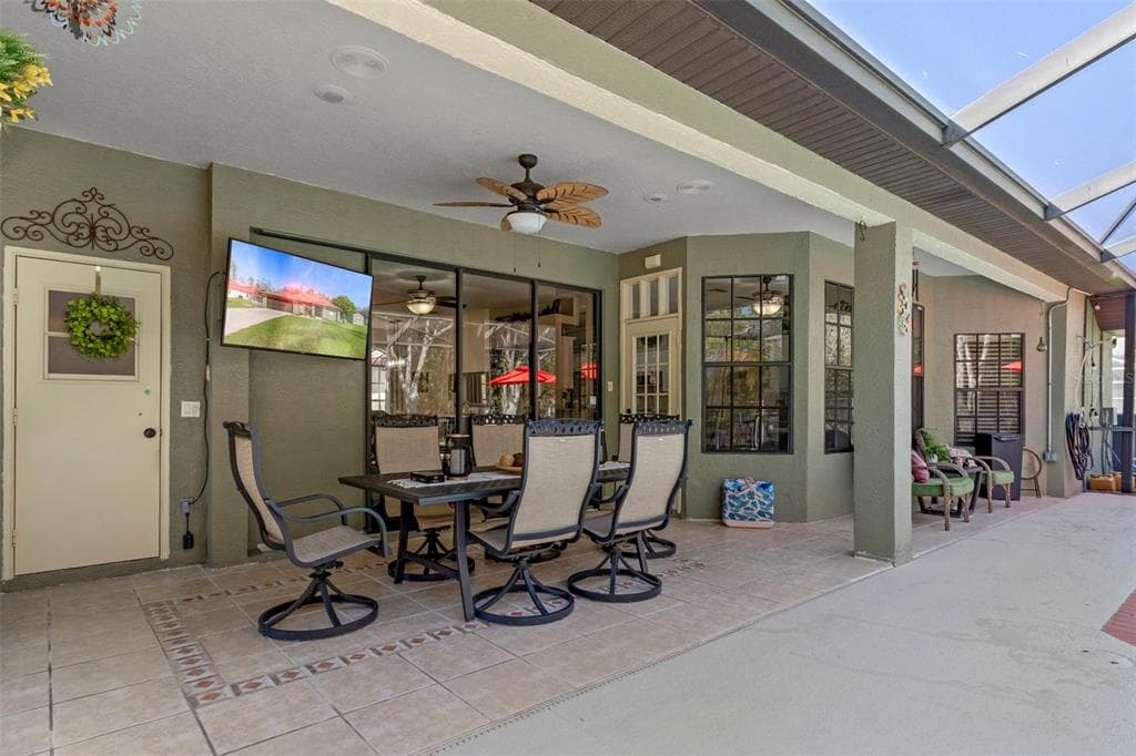 8047 TRANQUIL Drive, SPRING HILL, FL 34606 photo 3