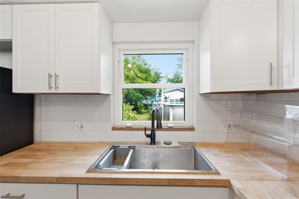 5421 64TH AVENUE, PINELLAS PARK, FL, 33781 photo 3