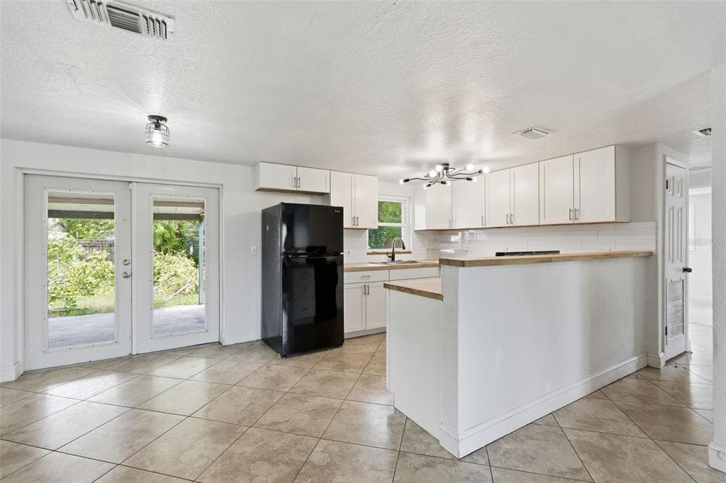 5421 64TH AVENUE, PINELLAS PARK, FL, 33781 photo 4