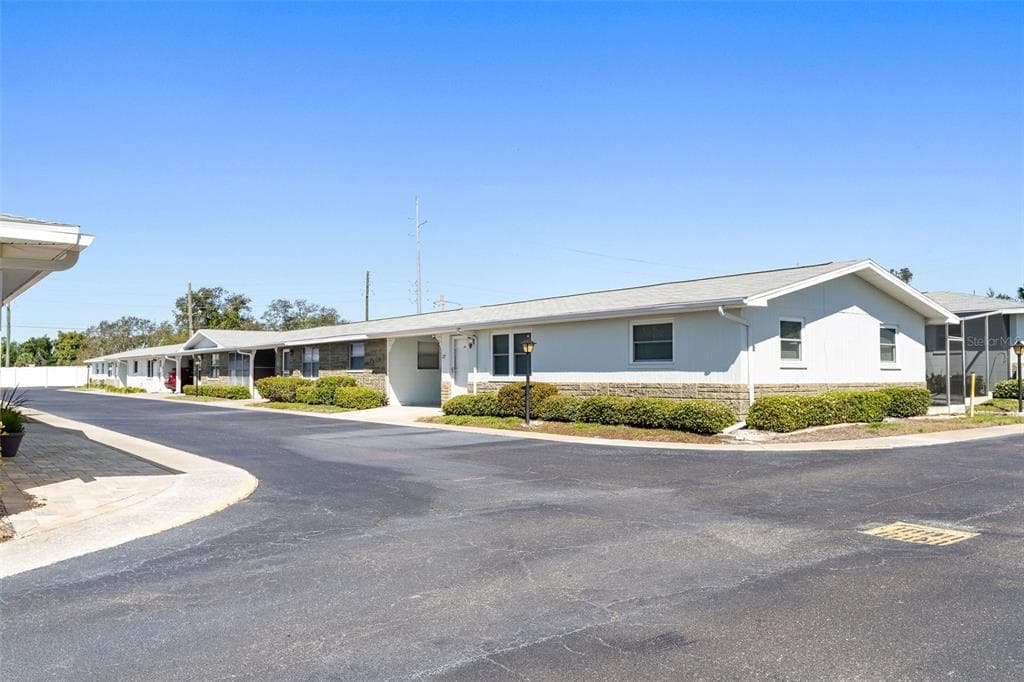 12400 PARK BOULEVARD, Unit# 217, SEMINOLE, FL, 33772 photo 2