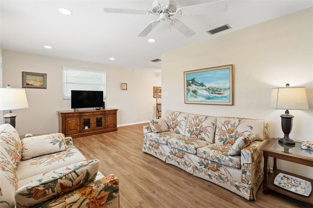 12400 PARK BOULEVARD, Unit# 217, SEMINOLE, FL, 33772 photo 5