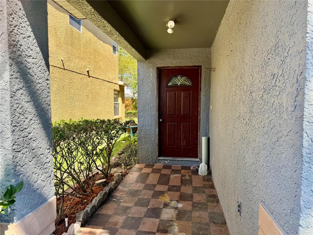 1612 PROWMORE DRIVE, BRANDON, FL 33511 photo 2