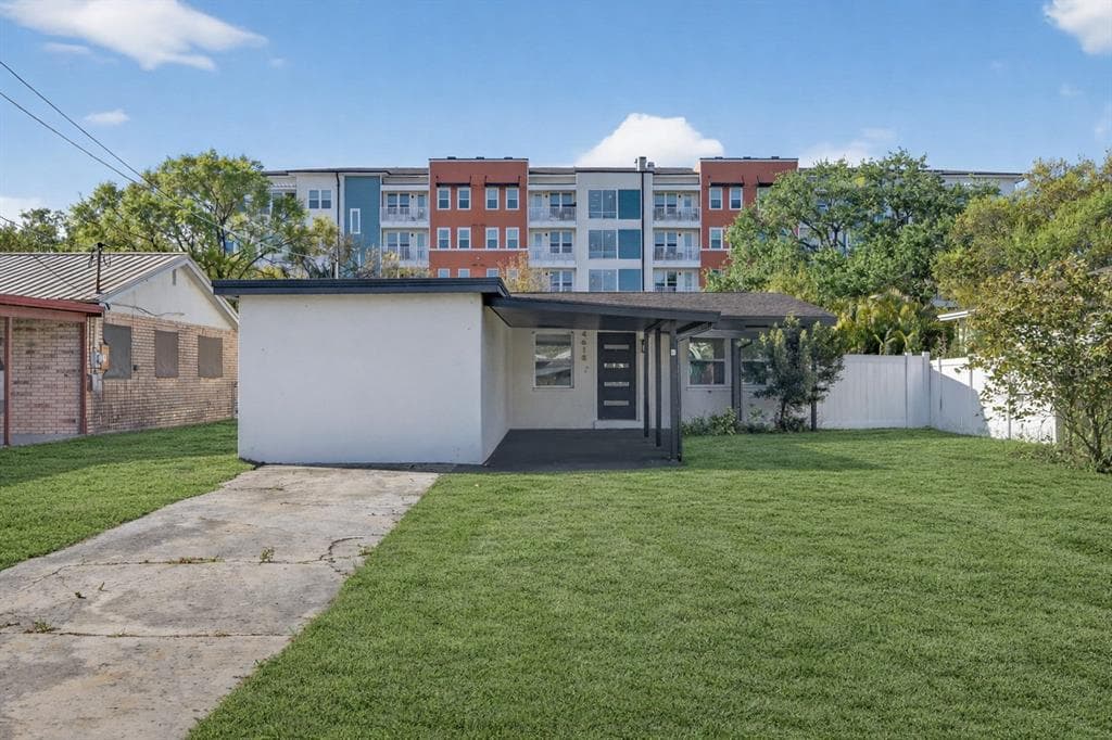4618 PEARL AVENUE, TAMPA, FL, 33611