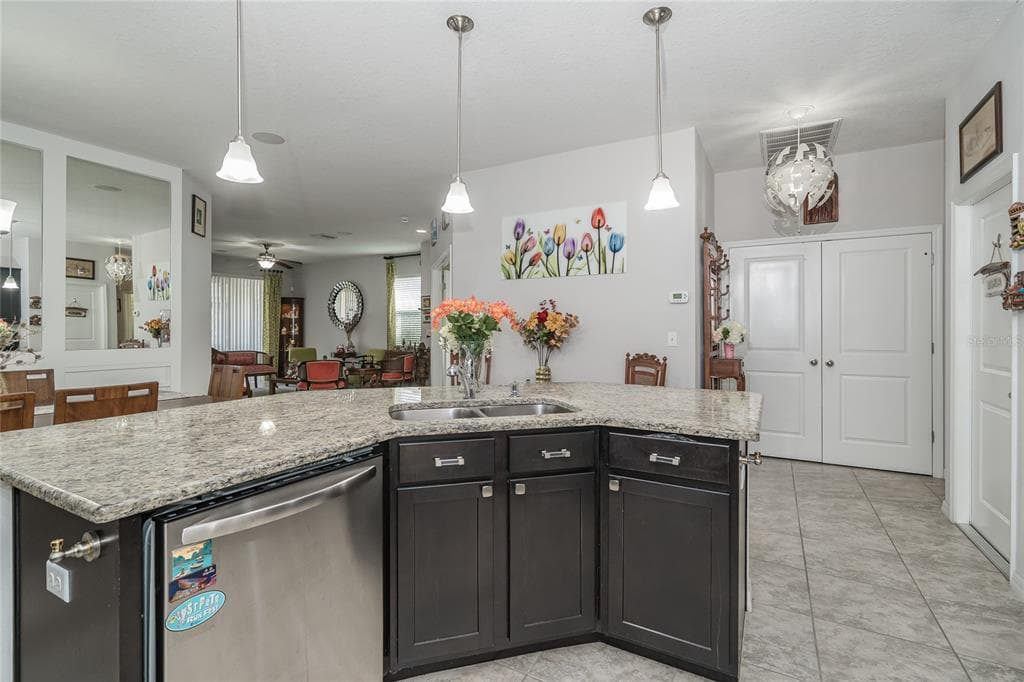 32863 WOODTHRUSH Way, WESLEY CHAPEL, FL 33545 photo 5