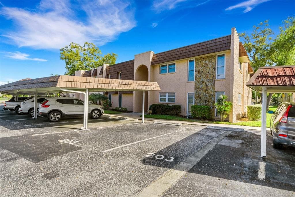 203 ASPEN CIRCLE, Unit# 203, SEMINOLE, FL, 33777 photo 4