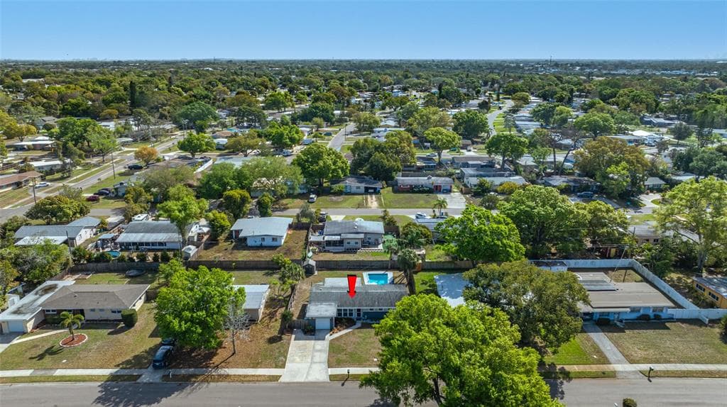 8335 ROBIN ROAD, SEMINOLE, FL, 33777 photo 3