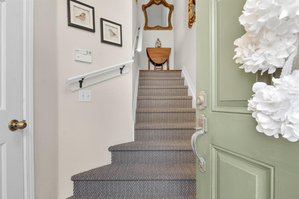 8447 SHALLOW CREEK Court, NEW PORT RICHEY, FL 34653 photo 4