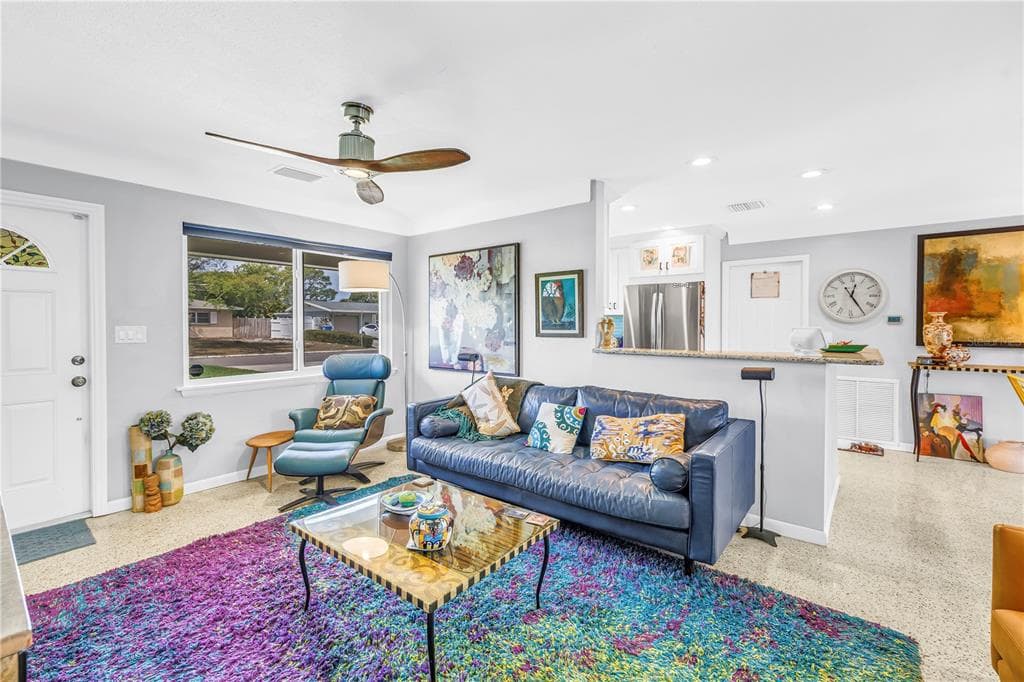 6800 17TH Street, Street PETERSBURG, FL 33712 photo 4