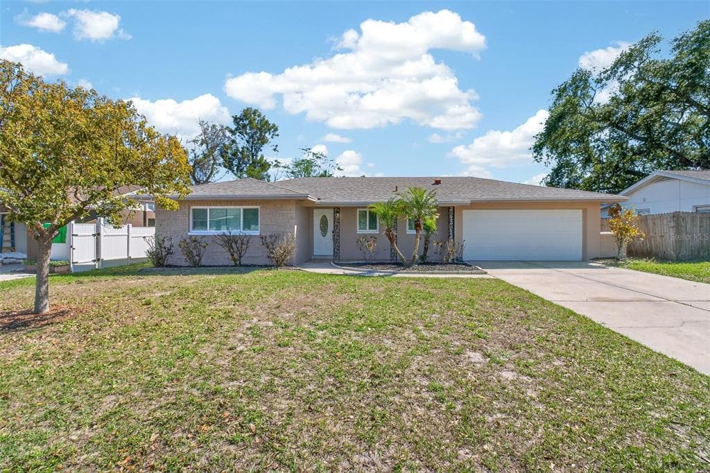 2465 BRENTWOOD DRIVE, CLEARWATER, FL, 33764